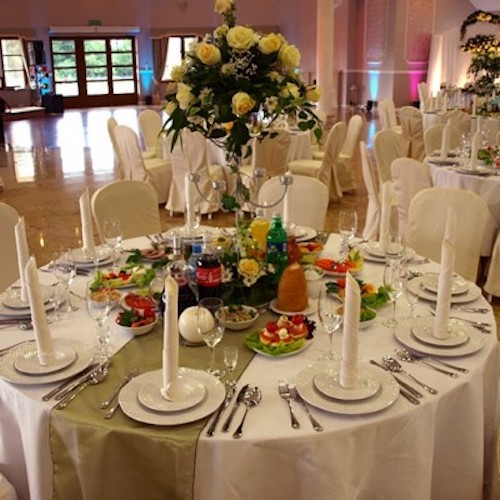 Konferenz- & Banketttisch klappbar RUND, Durchmesser 140x76 cm (DxH)