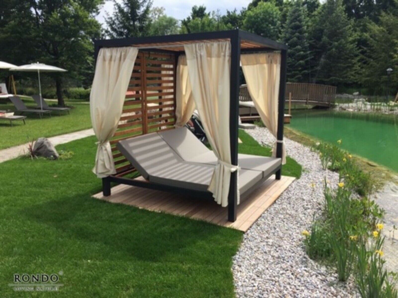 Relaxliege Akazie 210 x 210cm