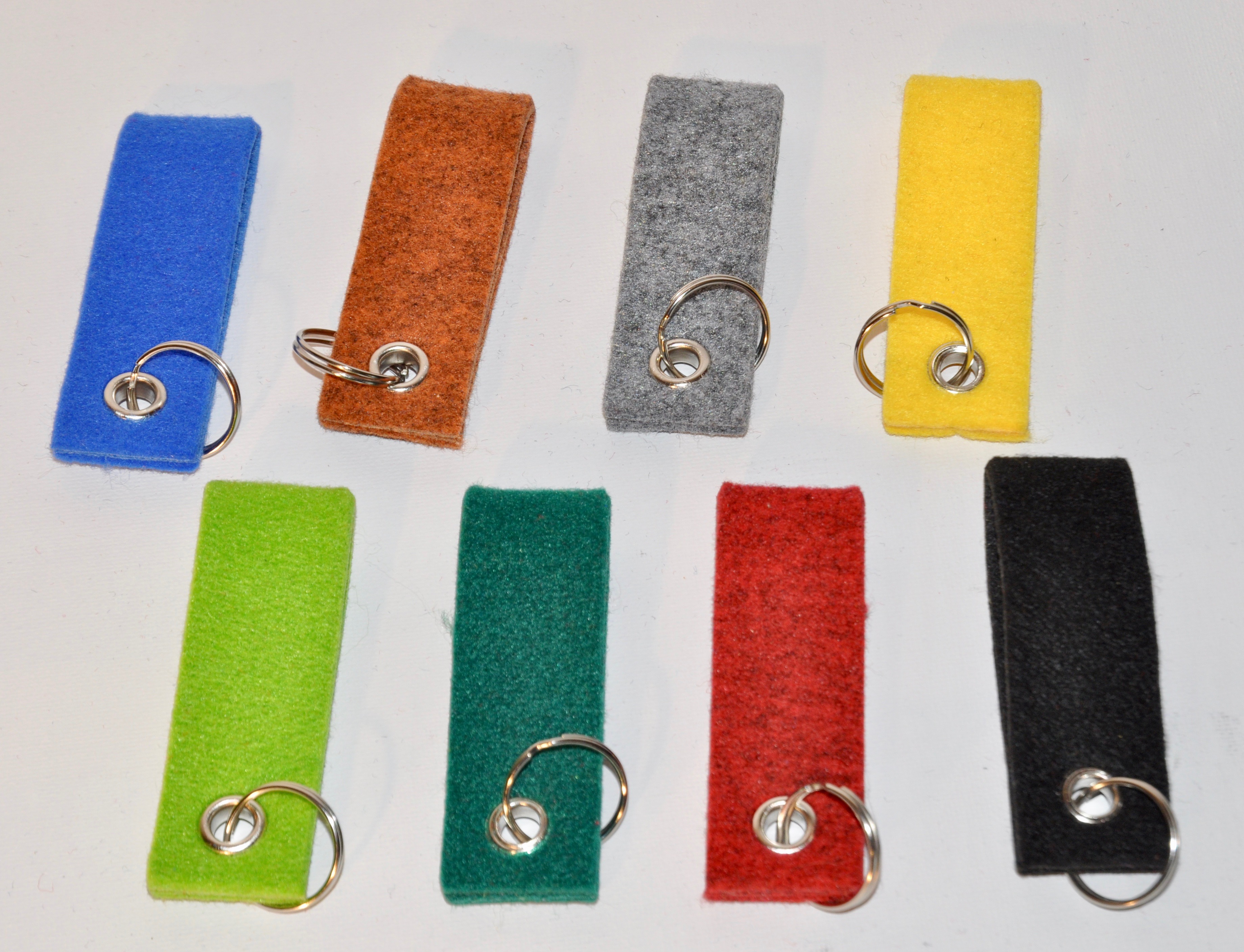 Filz Schlüsselanhänger LANG 9 cm ( 5 Stück )